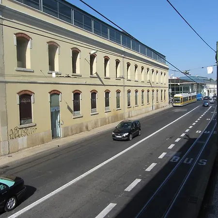 Find Me Alcantara 아파트